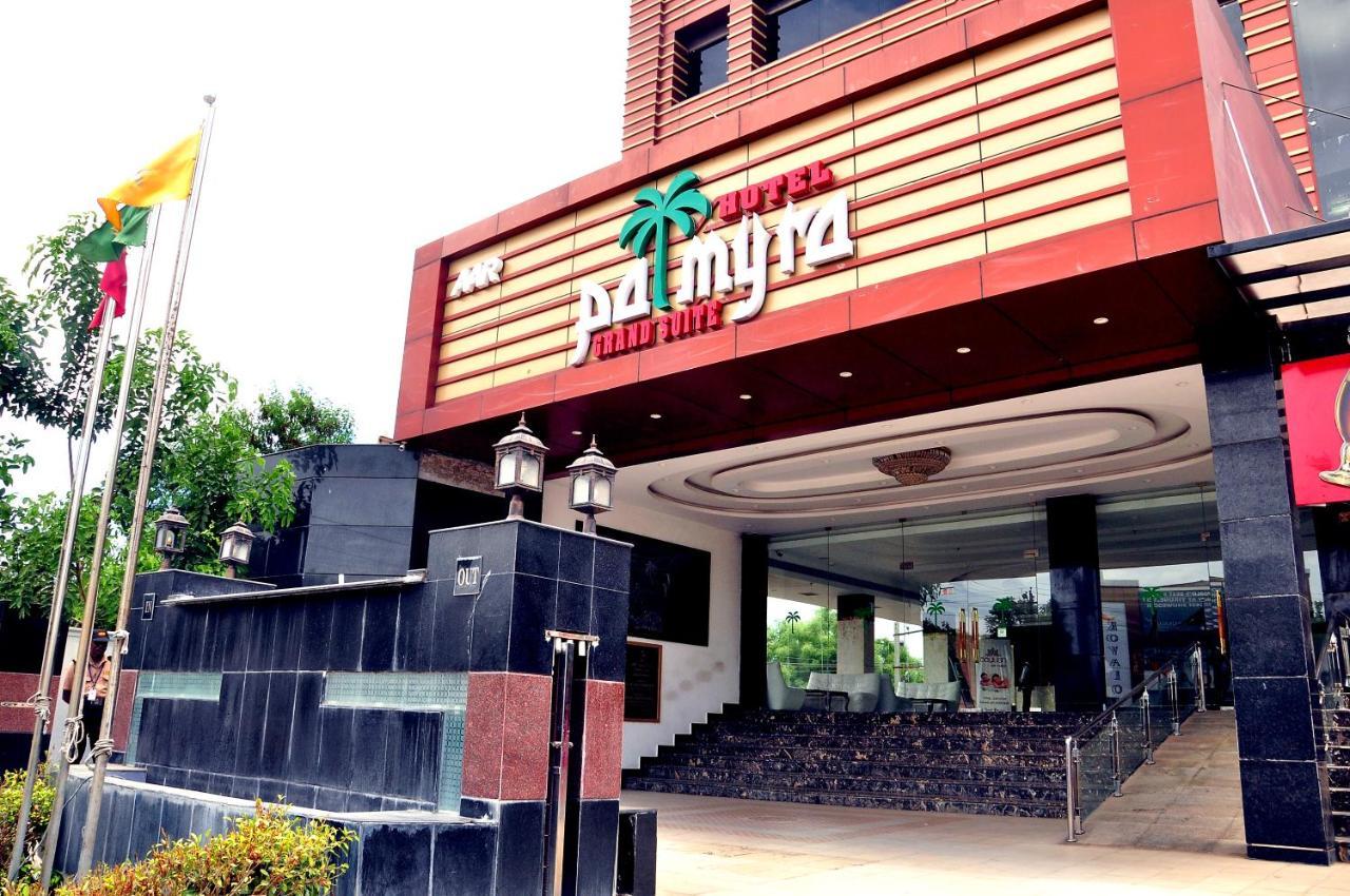 Hotel Palmyra Grand Suite - Tirunelveli Ngoại thất bức ảnh