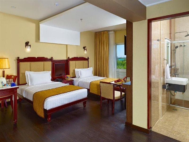 Hotel Palmyra Grand Suite - Tirunelveli Ngoại thất bức ảnh