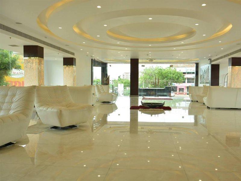 Hotel Palmyra Grand Suite - Tirunelveli Ngoại thất bức ảnh
