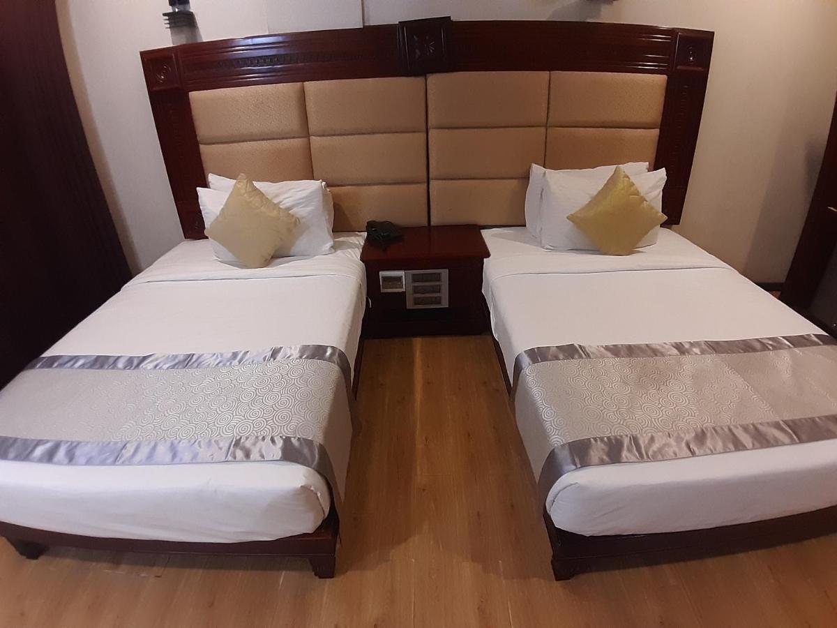 Hotel Palmyra Grand Suite - Tirunelveli Ngoại thất bức ảnh